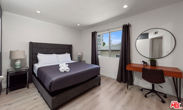 1540 N Bronson Avenue, Los Angeles CA: https://media.crmls.org/mediaz/3b247bf4-4f53-499d-b1bd-ffe803959d54.jpg