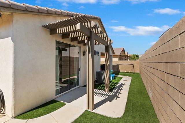 29-Back Patio