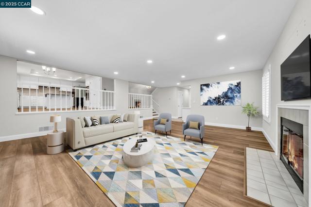 4020 Westminster Pl, Danville CA: https://media.crmls.org/mediaz/3b24be1b-701f-4ea6-a65f-f876d44ecf19.jpg