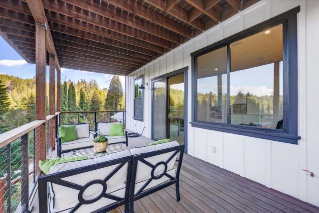 230 Fern Rock Way, Boulder Creek CA: https://media.crmls.org/mediaz/3b24d933-f131-4ee6-81b3-722de5a77293.jpg