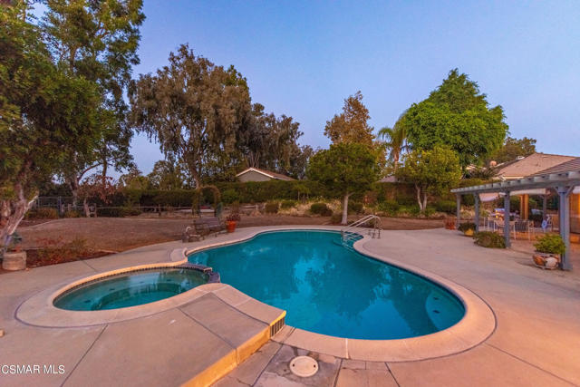 325 Stonebrook St Simi Valley-73