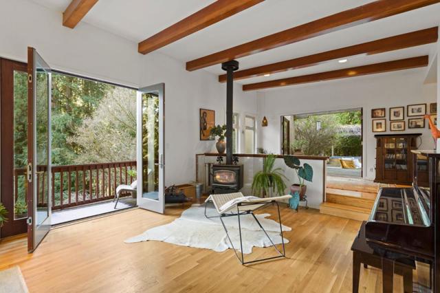 23185 Old Santa Cruz Highway, Los Gatos CA: https://media.crmls.org/mediaz/3b277905-037b-400d-addc-859e9ba2c24d.jpg