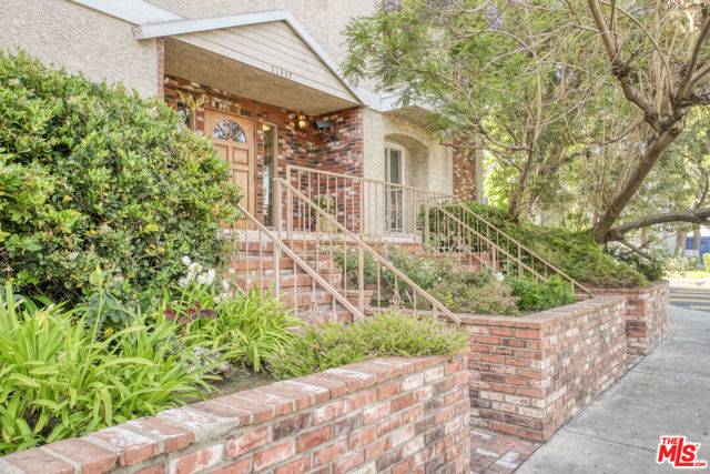 11337 Nebraska Avenue, Los Angeles CA: https://media.crmls.org/mediaz/3b289e5c-1dd6-44aa-b0de-ad74c54e531e.jpg