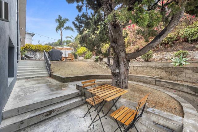 Image 36 of 46 For 4862 Viane Way