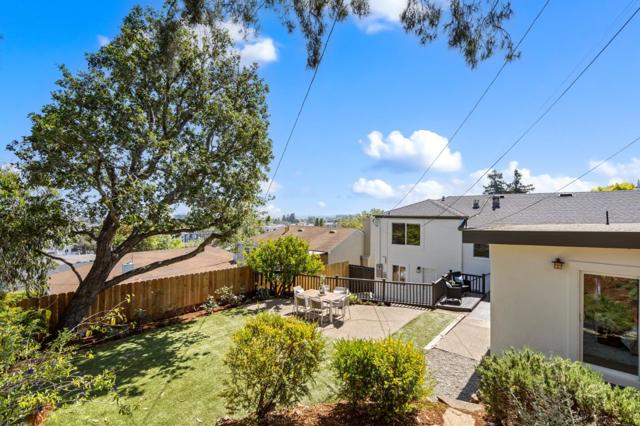 1320 Hull Drive, San Carlos CA: https://media.crmls.org/mediaz/3b2a0ace-026c-485e-9060-e5b19cd537c3.jpg