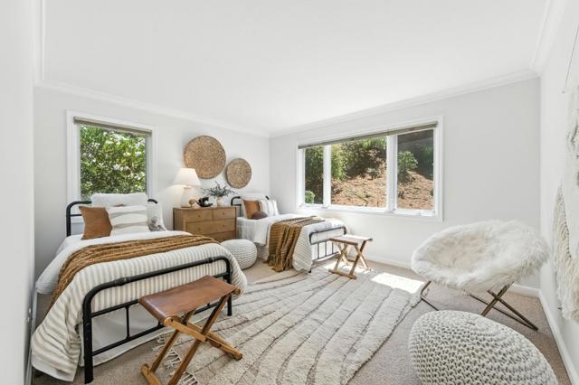 2530 Skyfarm Drive, Hillsborough CA: https://media.crmls.org/mediaz/3b2ab55e-0aba-4a6f-b95d-7c2889b7d681.jpg