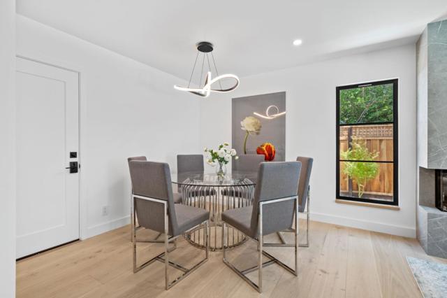 2330 Sierra Court, Palo Alto CA: https://media.crmls.org/mediaz/3b2be2b4-dc58-4b68-a052-30b9780b39c8.jpg
