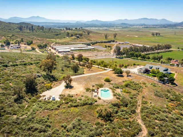 Detail Gallery Image 18 of 42 For 18405 Rangeland Rd, Ramona,  CA 92065 - – Beds | – Baths