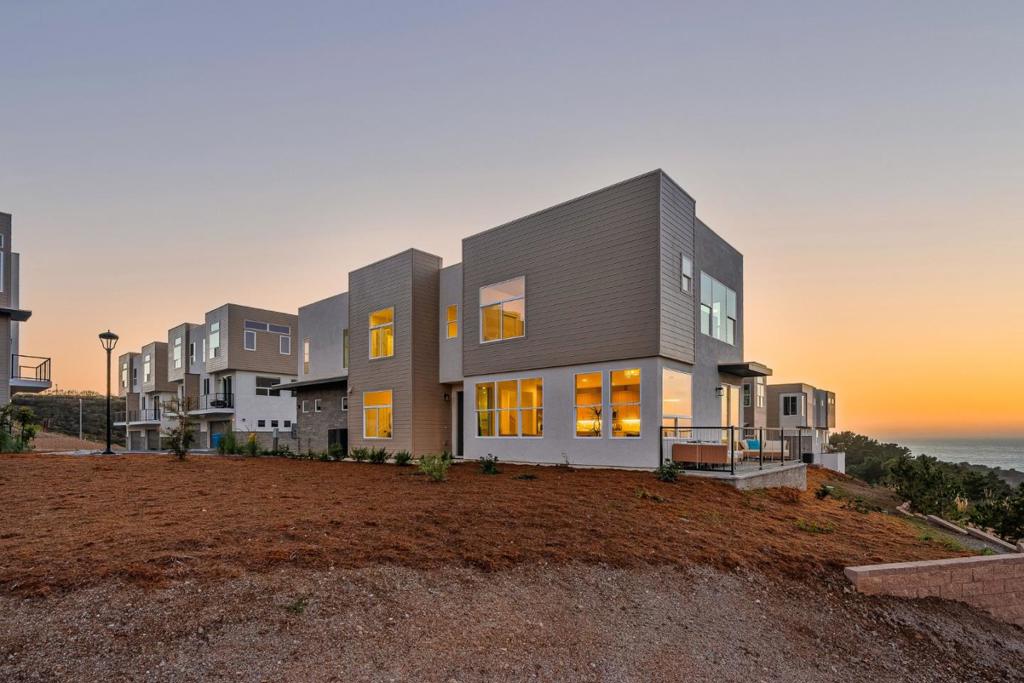 3B2C36Bd Af5F 43Fd A5Ac F04607081007 817 Fassler Avenue, Pacifica, Ca 94044 &Lt;Span Style='BackgroundColor:transparent;Padding:0Px;'&Gt; &Lt;Small&Gt; &Lt;I&Gt; &Lt;/I&Gt; &Lt;/Small&Gt;&Lt;/Span&Gt;