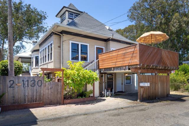 21130 E Cliff Drive, Santa Cruz CA: https://media.crmls.org/mediaz/3b2cf836-2b88-46b4-9fb2-cd2327c4139b.jpg