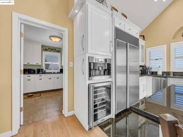 17035 TERMINOUS RD, Isleton CA: https://media.crmls.org/mediaz/3b2cfb63-ebda-4028-8a1d-5e56e91167b9.jpg