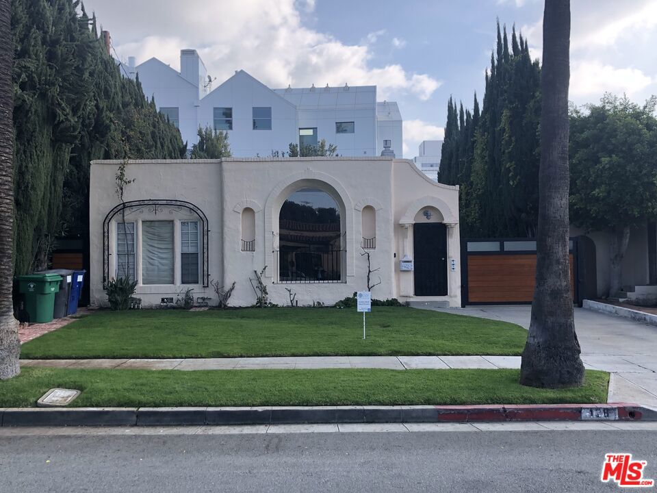 128 S Carson Road, Beverly Hills, CA 90211