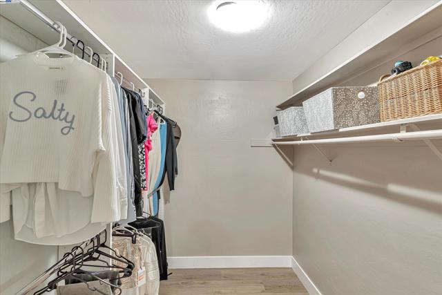 Image 14 of 31 For 39139 Argonaut Way  111