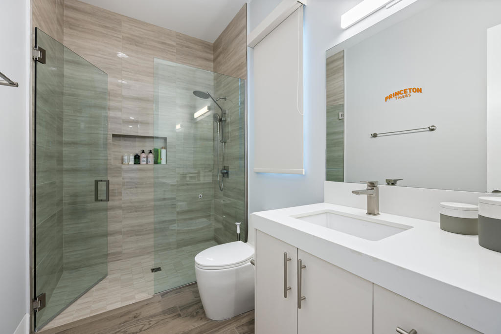 MLS #219132942DA image #24