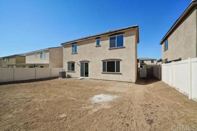 19420 Brush Creek Way, Lake Elsinore CA: https://media.crmls.org/mediaz/3b2fe856-d127-4912-8949-023becdb3ddc.jpg