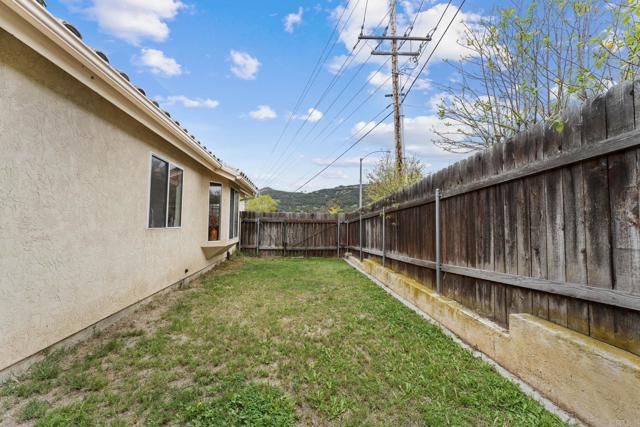 Detail Gallery Image 25 of 31 For 14204 Legacy Ln, El Cajon,  CA 92021 - 3 Beds | 2 Baths