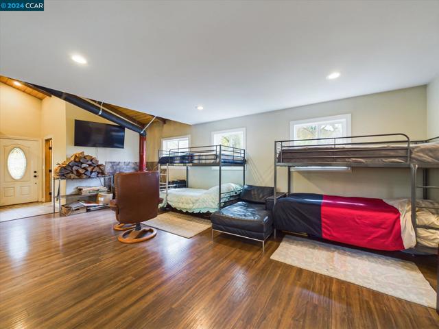 Image 17 of 60 For 1285 Bliss Ln