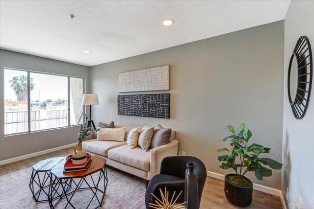 Detail Gallery Image 1 of 20 For 8186 Lemon Grove Way #E,  Lemon Grove,  CA 91945 - 2 Beds | 2 Baths