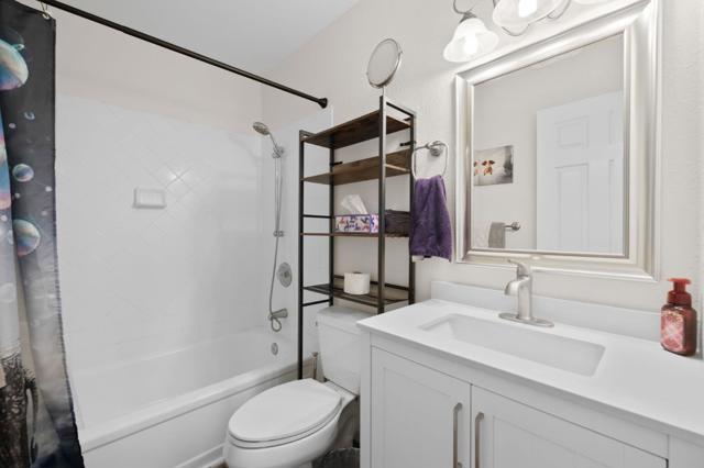 4165 Ernestine Way, North Highlands CA: https://media.crmls.org/mediaz/3b324dd7-f86c-4bce-8ff1-9f6bf682526f.jpg