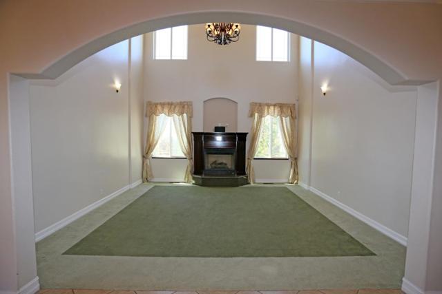 2736 Ferguson Road, Gilroy CA: https://media.crmls.org/mediaz/3b3284bd-5bdc-467f-9f13-6fc274e19a4b.jpg