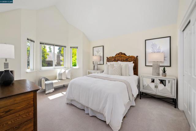 4405 Deer Ridge Rd, Danville CA: https://media.crmls.org/mediaz/3b338ebd-3000-47d9-9f6b-5c2c57e18c2b.jpg