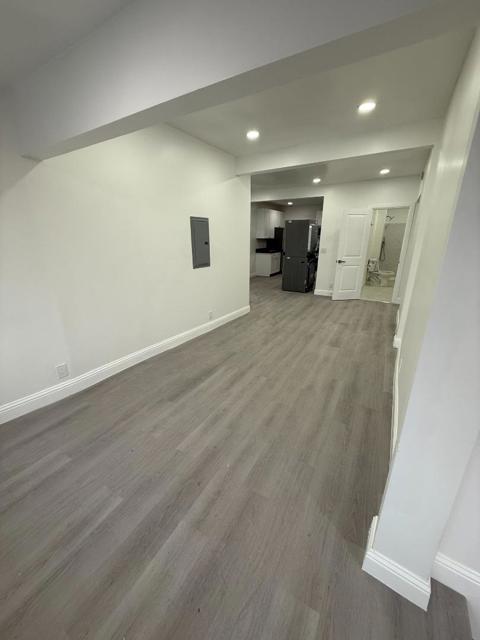 109111 Broadway Street, Vallejo CA: https://media.crmls.org/mediaz/3b361255-e304-4a1e-a771-1bd0730d5b9c.jpg