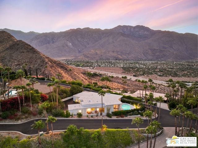 2432 Southridge Drive, Palm Springs, California 92264, 3 Bedrooms Bedrooms, ,1 BathroomBathrooms,Single Family Residence,For Sale,Southridge,24458521