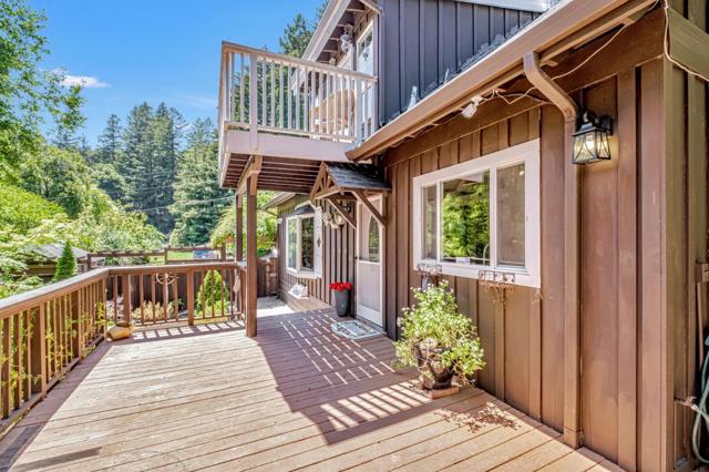13380 Debby Lane, Boulder Creek CA: https://media.crmls.org/mediaz/3b377e80-a08d-4486-b20b-da5ac2f9cdcc.jpg