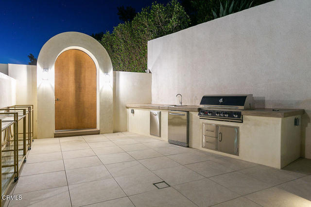 Detail Gallery Image 5 of 75 For 2417 E Hillcrest Dr, Thousand Oaks,  CA 91362 - 4 Beds | 3/1 Baths