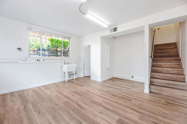 417 36th Avenue, San Mateo CA: https://media.crmls.org/mediaz/3b3beacd-0b1d-4564-971d-aab7c7e0f80b.jpg