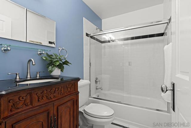 11394 Pegasus Ave, San Diego CA: https://media.crmls.org/mediaz/3b3c173f-0d4d-4912-9def-1e7fef91f599.jpg