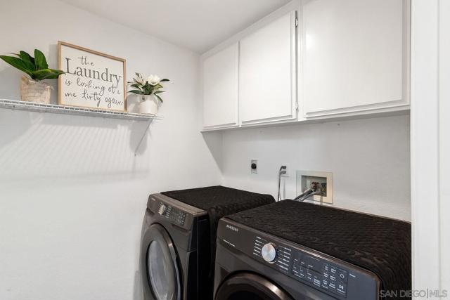 1593 Avenida Guillermo, Oceanside CA: https://media.crmls.org/mediaz/3b3c1efd-d7e0-41d1-b238-5b2a1161e3bd.jpg