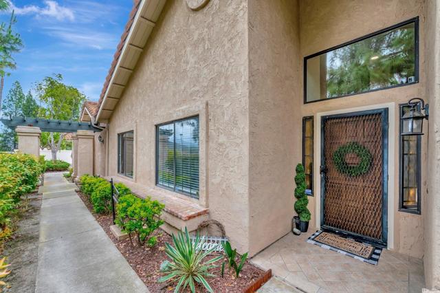 15628 Via Marchena, San Diego CA: https://media.crmls.org/mediaz/3b3c4ae1-49f8-48e7-8ae2-858f0efa75e1.jpg