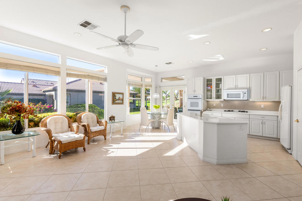 MLS #219138069DA image #13