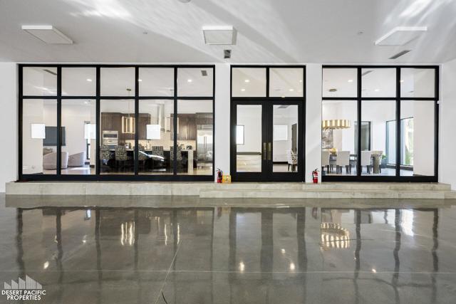 61126 Goodwood Dr, Thermal CA: https://media.crmls.org/mediaz/3b3f02dc-f677-4dd4-a55f-05ce8d2d032d.jpg