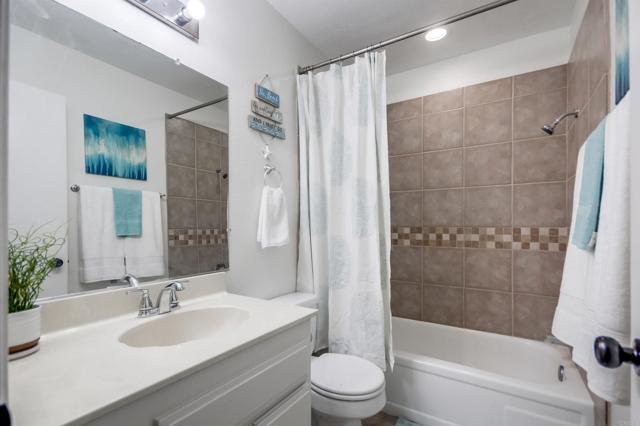 Detail Gallery Image 24 of 39 For 2230 Arborviate Ln, Spring Valley,  CA 91977 - 3 Beds | 2 Baths
