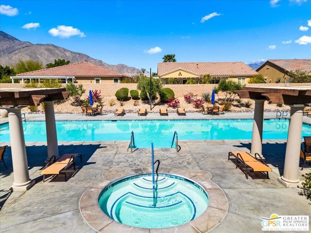 3764 Serenity Trail, Palm Springs CA: https://media.crmls.org/mediaz/3b40b836-2453-4a63-95d5-f99144c611c0.jpg