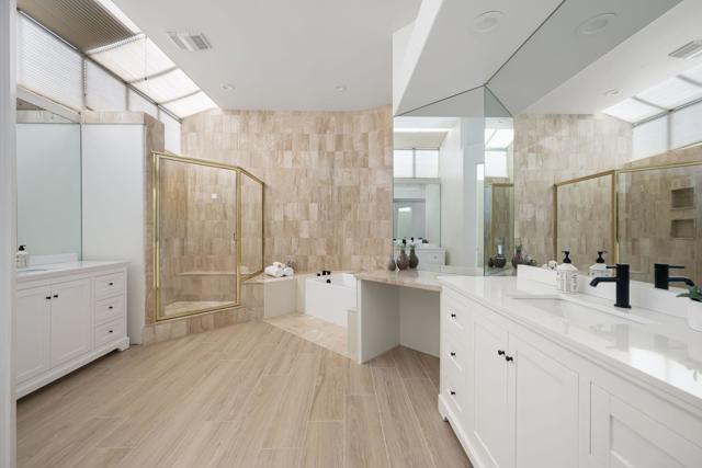 75070 Muirfield Court, Indian Wells CA: https://media.crmls.org/mediaz/3b42c7d6-aa65-4e2e-89de-b930f392e72b.jpg