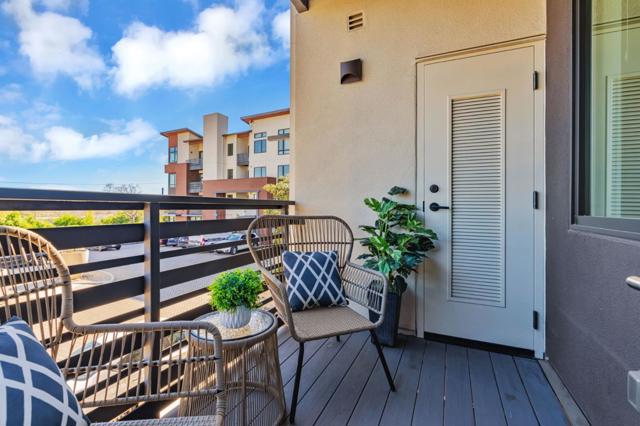 400 El Camino Real, Belmont CA: https://media.crmls.org/mediaz/3b43af1c-470b-421f-8b31-8310ab6a6006.jpg