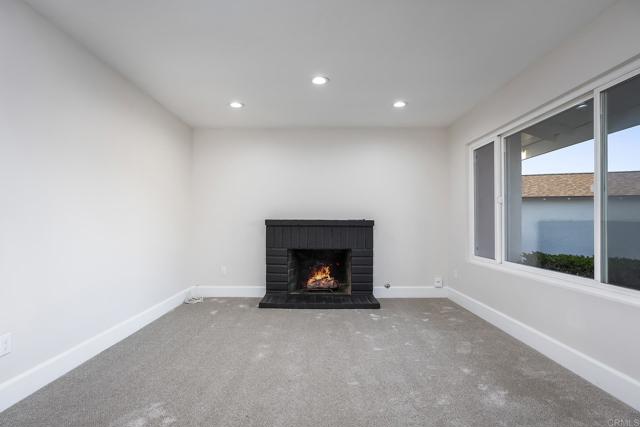 8973 CARLEY CIR, San Diego CA: https://media.crmls.org/mediaz/3b453c5a-7e9f-41e9-b740-77d30a613f9b.jpg