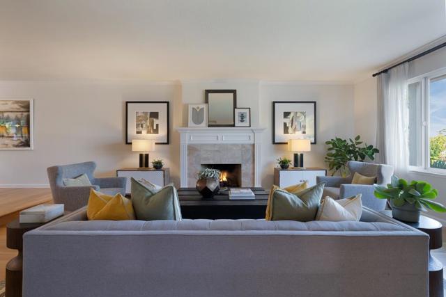 1455 Redwood Drive, Los Altos CA: https://media.crmls.org/mediaz/3b4636fd-4d0f-41f4-beb9-08da5cc2d702.jpg