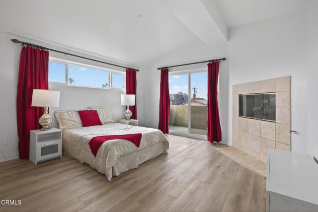 Detail Gallery Image 32 of 57 For 264 Hollywood Bld, Oxnard,  CA 93035 - 4 Beds | 3 Baths