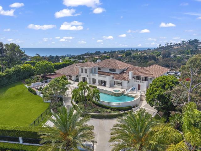 6404 La Jolla Scenic Drive S, La Jolla CA: https://media.crmls.org/mediaz/3b46ebd8-4926-4945-9d9b-79dd55f757f3.jpg