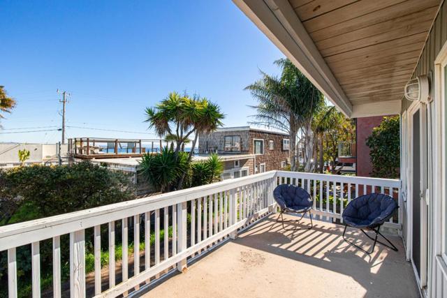 360 36th Avenue, Santa Cruz CA: https://media.crmls.org/mediaz/3b47b454-d00d-4a4e-b85f-aaad0ec2824f.jpg