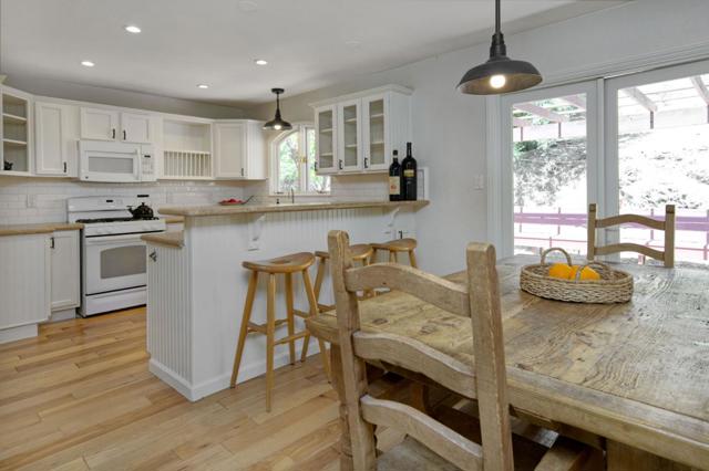 Image 7 of 34 For 21571 Almaden Road