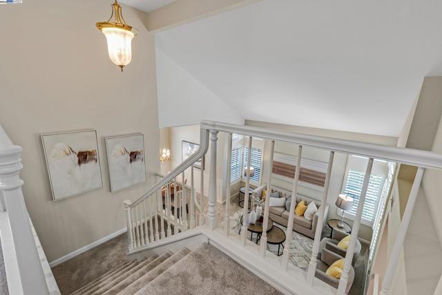 7777 Crossridge Rd, Dublin CA: https://media.crmls.org/mediaz/3b49ea51-91c9-4090-bcca-96e043284939.jpg