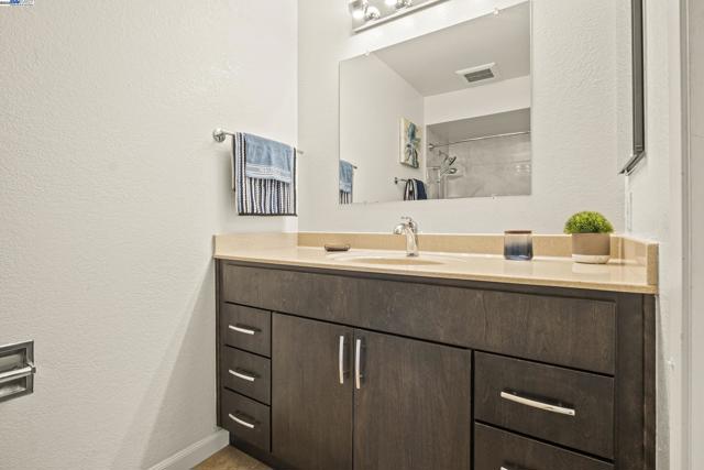 21071 Gary Dr, Hayward CA: https://media.crmls.org/mediaz/3b4aca93-5f8d-4be4-947b-84b2cf808969.jpg