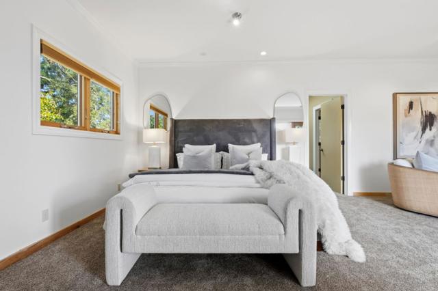 711 W California Way, Redwood City CA: https://media.crmls.org/mediaz/3b4adb4d-7fa0-4f73-b450-3ffe285e7422.jpg