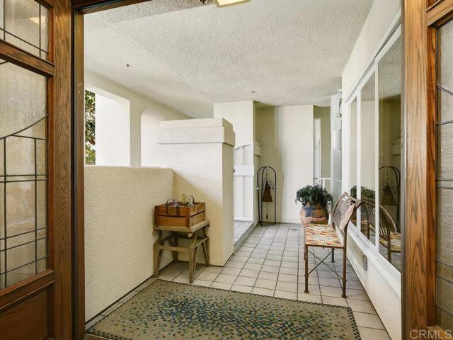 1099 1st Street, Coronado CA: https://media.crmls.org/mediaz/3b4d76c4-a62c-4ed9-b050-f807a1549a93.jpg