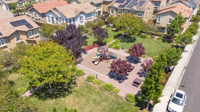 1591 Glenn Street, Hayward CA: https://media.crmls.org/mediaz/3b4d7a6c-3612-4982-a861-2f75c5e8f9ad.jpg